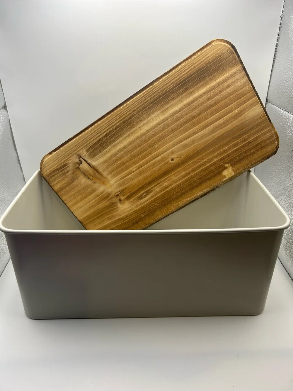Rustic Cream Metal Bread Box with Wooden Lid Country Kitchen Storage